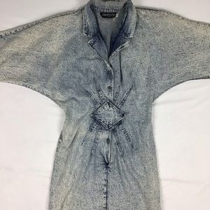 Vintage acid wash denim dress LAST CHANCE! She’s going to the consignment shop!